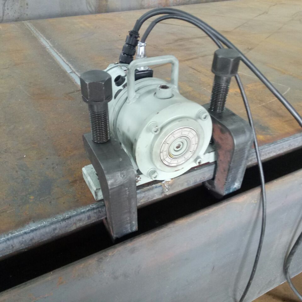 制管機(jī)，不銹鋼制管機(jī),鈦焊管制管機(jī),熱交換管制管機(jī),制管機(jī)廠家,飲用水管制管機(jī),排氣管制管機(jī),復(fù)合管制管機(jī),制管機(jī)模具,自來(lái)水管制管機(jī),制管機(jī)價(jià)格,專(zhuān)業(yè)制管機(jī),制管機(jī)